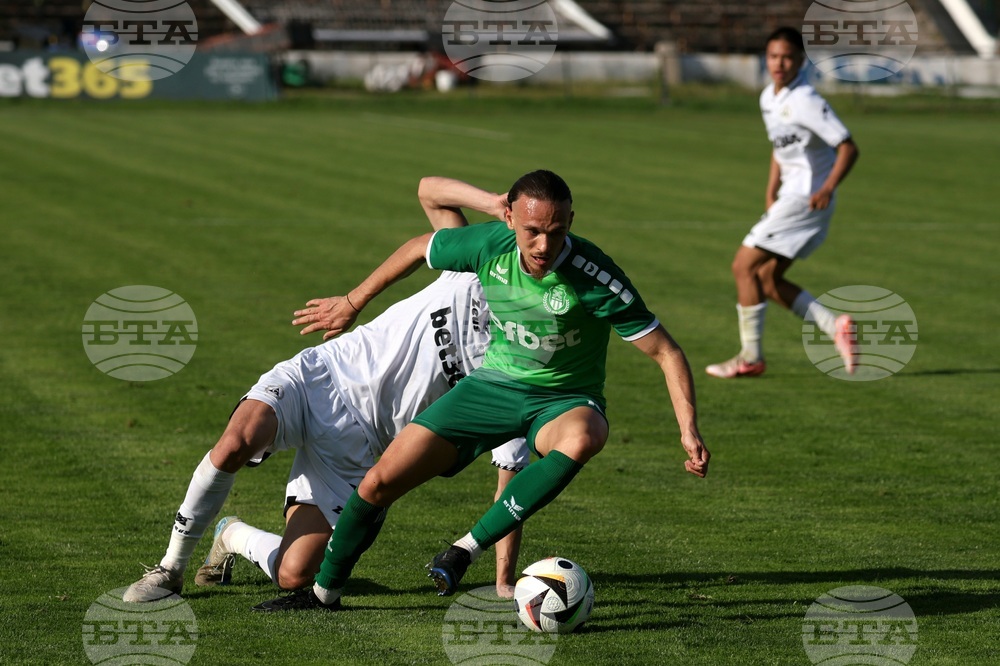 Футбол - „Славия“ - „Хебър“