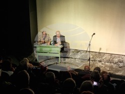 Книгата "Българските разломи" на проф. Георги Каприев беше представена в театър "Сфумато". Снимка: Димитрина Ветова/БТА