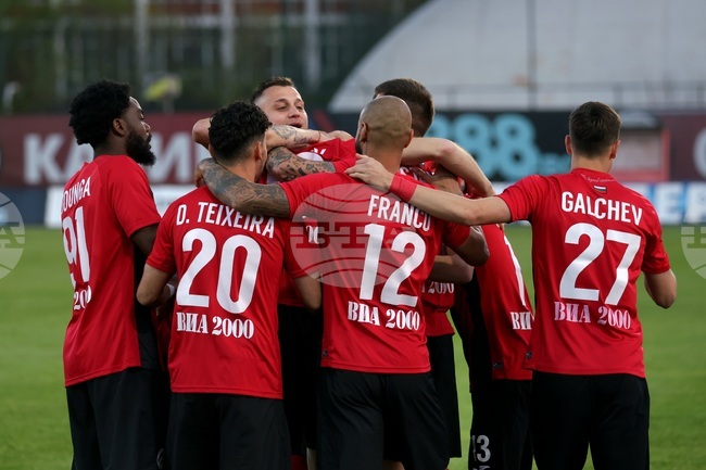 Доналдо Ацка преподписа с Локомотив София