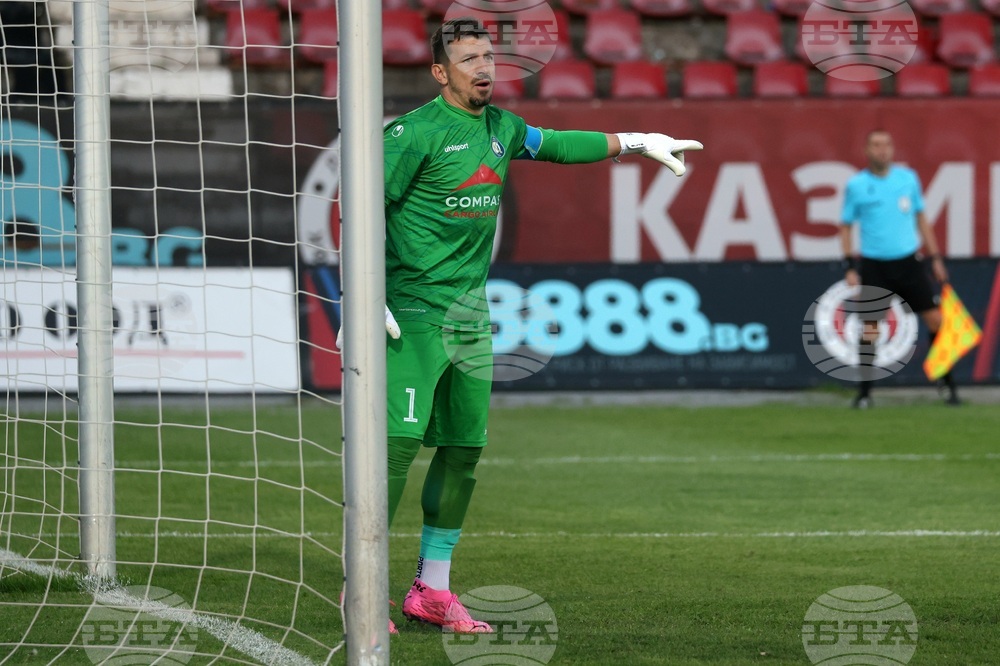 Крумовград се раздели с титулярния си вратар след изпадането във Втора лига