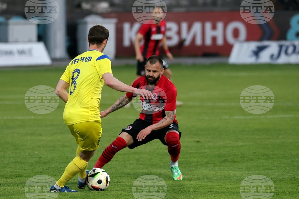 Футбол - „Локомотив“ - „Крумовград“