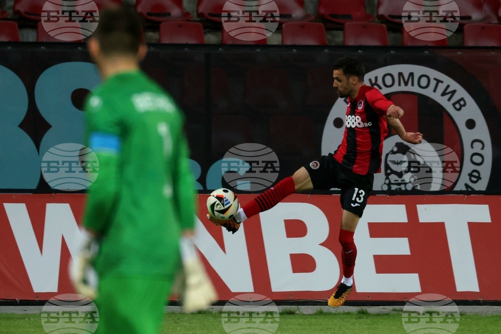 Футбол - „Локомотив“ - „Крумовград“