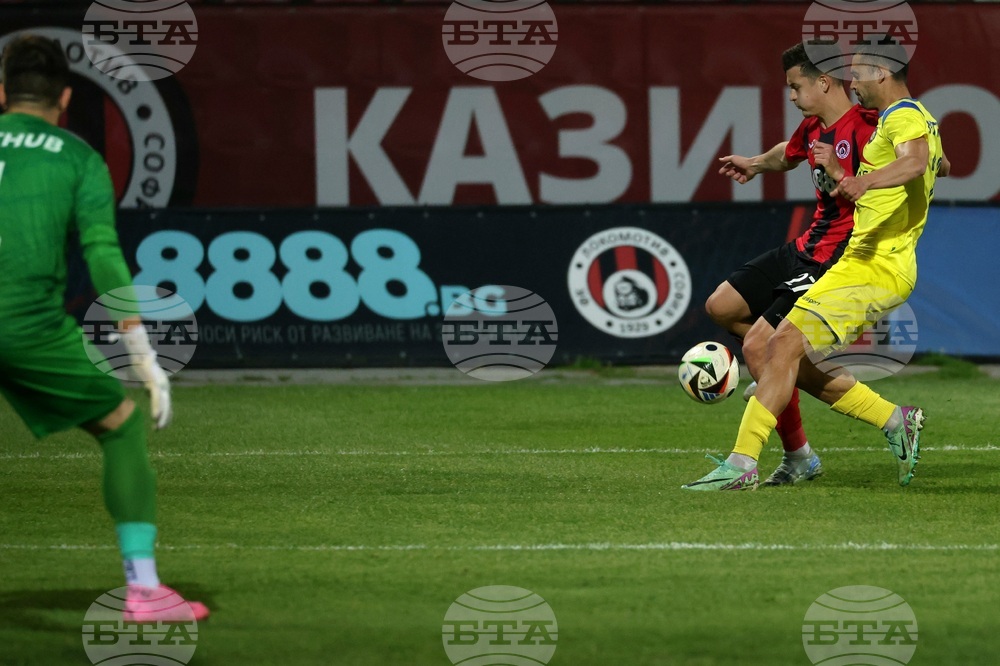 Футбол - „Локомотив“ - „Крумовград“