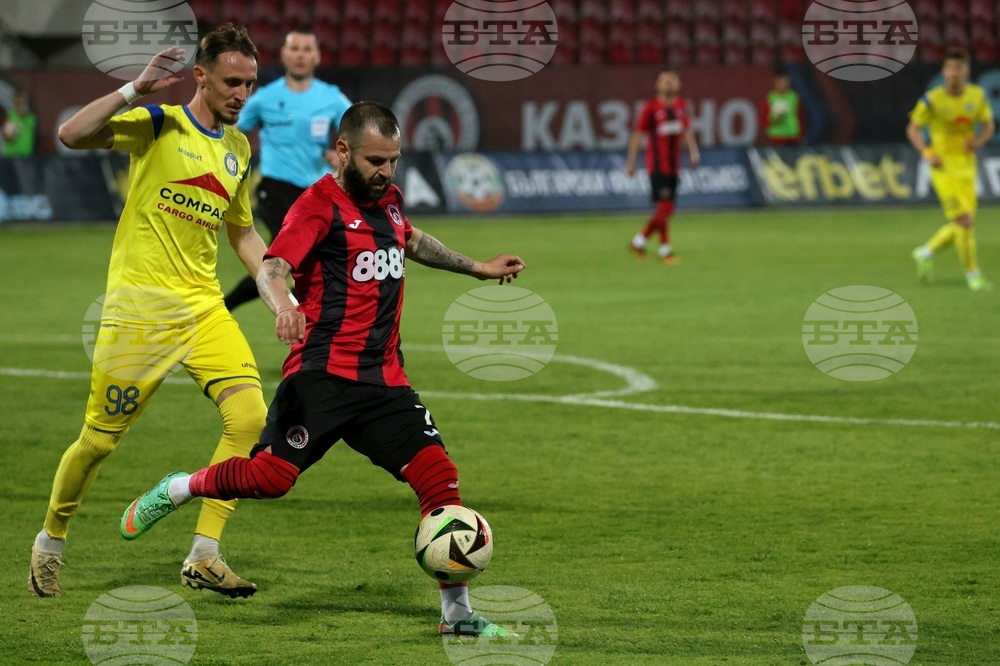 Футбол - „Локомотив“ - „Крумовград“