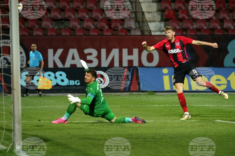 Футбол - „Локомотив“ - „Крумовград“