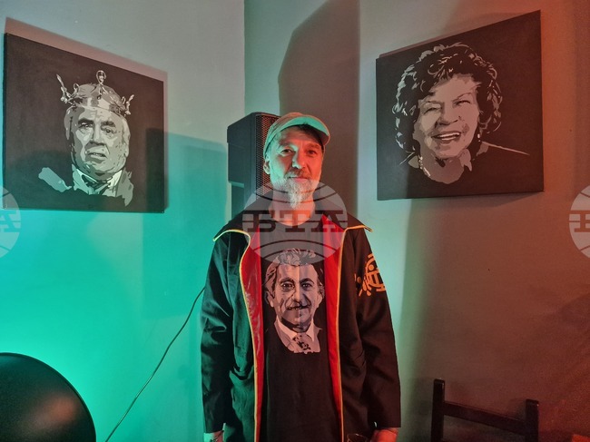 Нямаме право да забравим великите си актьори, каза пред БТА художникът Марин-Мичо Вардолов 