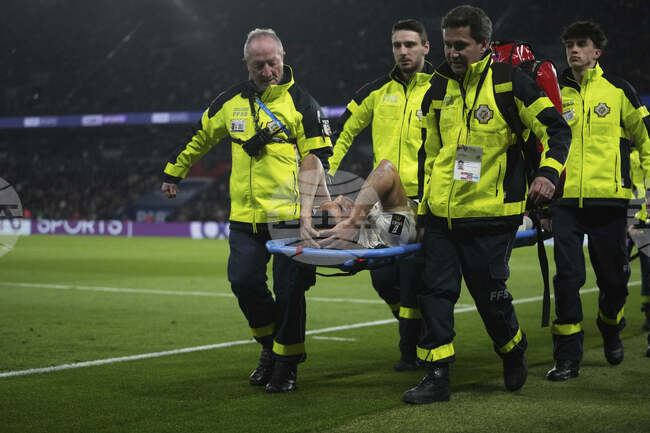 Защитник на Ница получи тежка контузия на коляното при победата над шампиона Пари Сен Жермен