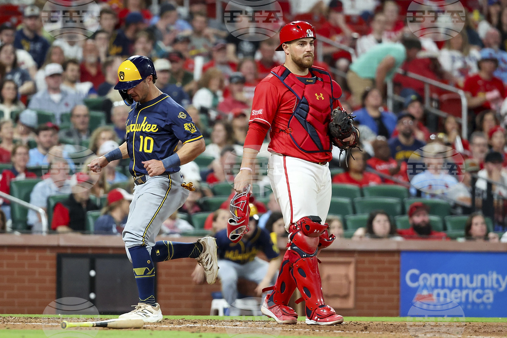Brewers Cardinals Baseball