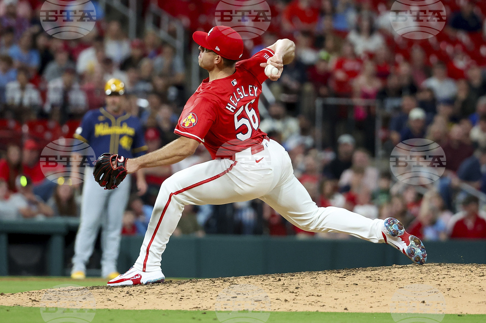 Brewers Cardinals Baseball
