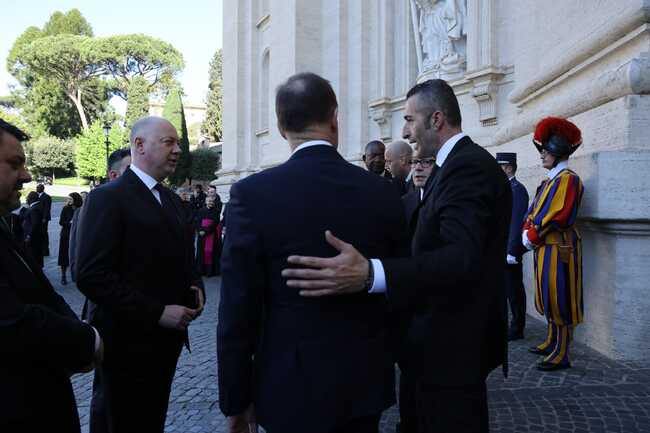 Министър-председателят Росен Желязков и водената от него българска делегация пристигнаха във Ватикана