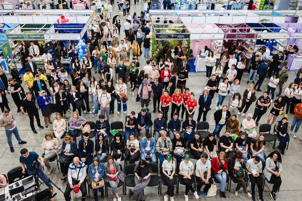 Над 100 учебно-тренировъчни фирми от България, Сърбия и Черна гора участваха в състезанието ТФ фест 2025