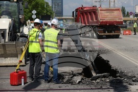 Булевард „Цариградско шосе“ - дупка