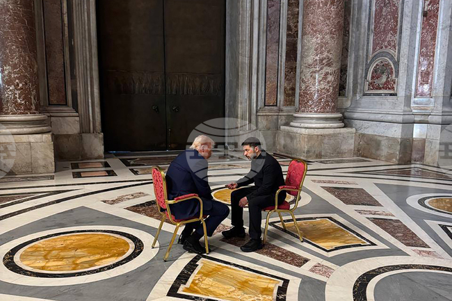 Светът между две снимки