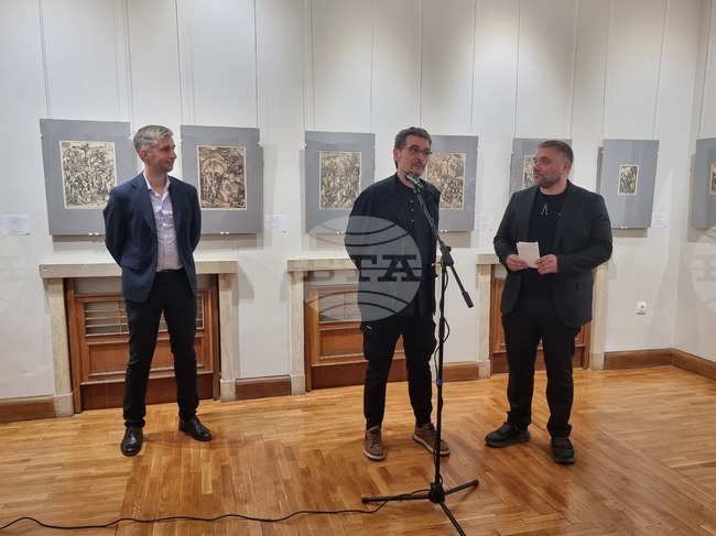 Изложба с творби на Албрехт Дюрер събра стотици негови почитатели във Велико Търново