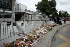 Сърбия - Нови Сад - памет за 16-те жертви