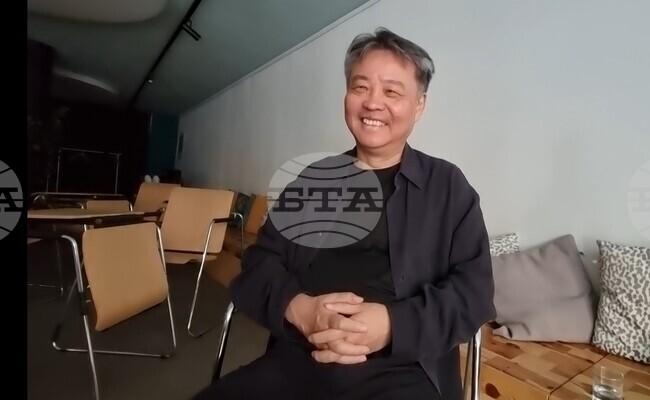 Life Stands Above Literature—Believe in Tomorrow, Chinese Author Yu Hua Tells Readers