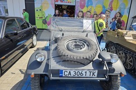 Сливен - ретро автомобили - парад