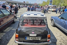Сливен - ретро автомобили - парад