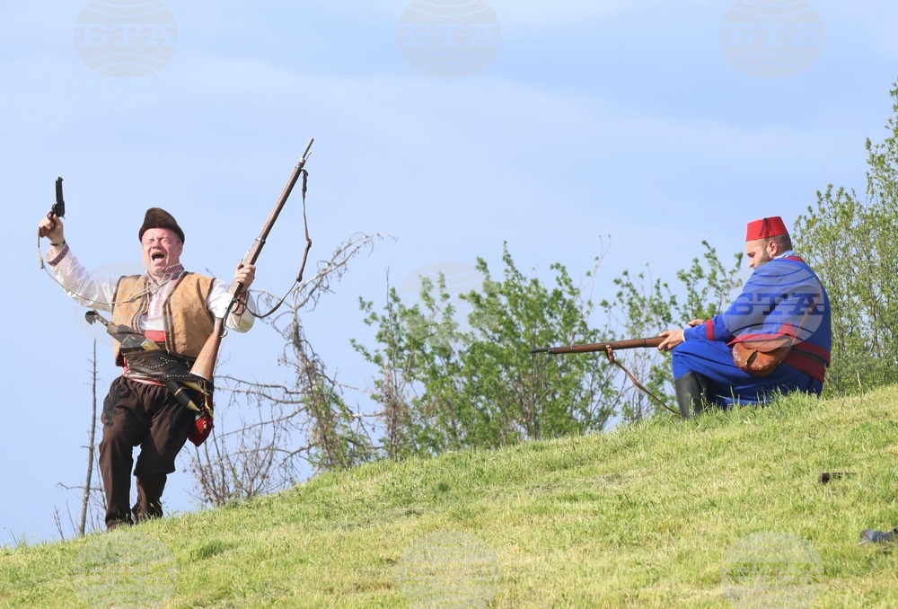 Панагюрище - мемориален комплекс „Априлци“ - историческа възстановка