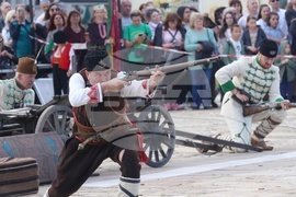 Панагюрище - мемориален комплекс „Априлци“ - историческа възстановка