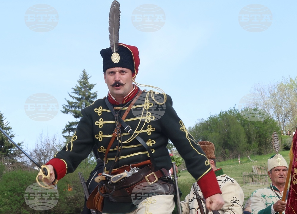 Панагюрище - мемориален комплекс „Априлци“ - историческа възстановка