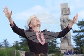 Панагюрище - мемориален комплекс „Априлци“ - историческа възстановка