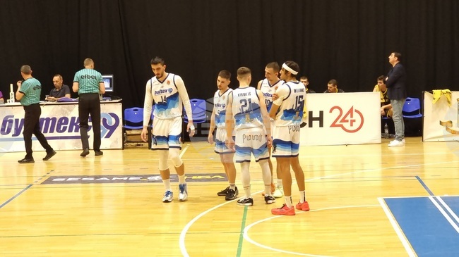 Баскетболният Академик Бултекс 99 привлече нов гард