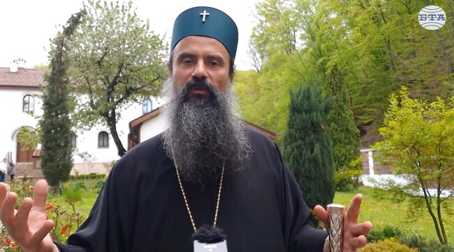 Няма място за притеснение, че всички ученици ще бъдат задължени да изучават „Религия“, каза българският патриарх Даниил