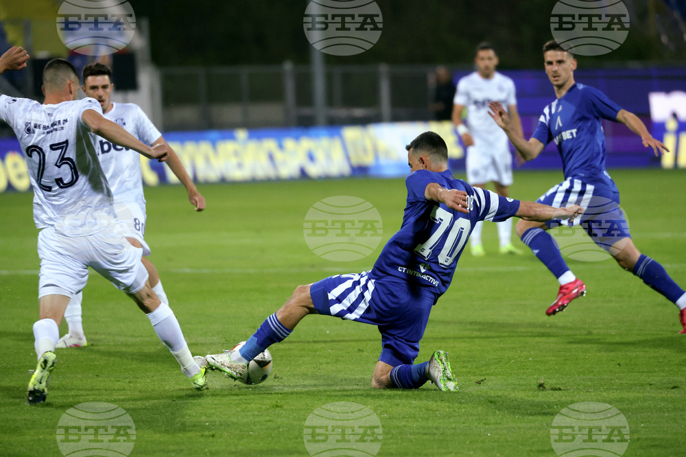 “Играхме по-добре от Черно море, в защита бяхме почти безупречни", доволен е авторът на първия гол за Левски Георги Костадинов