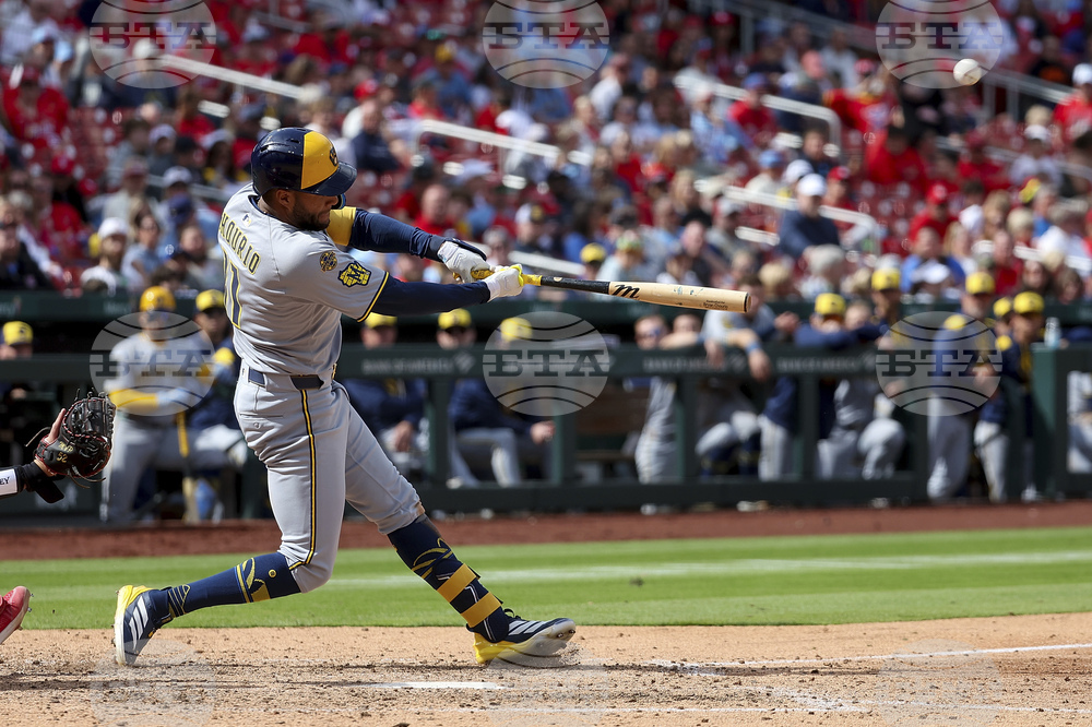 Brewers Cardinals Baseball
