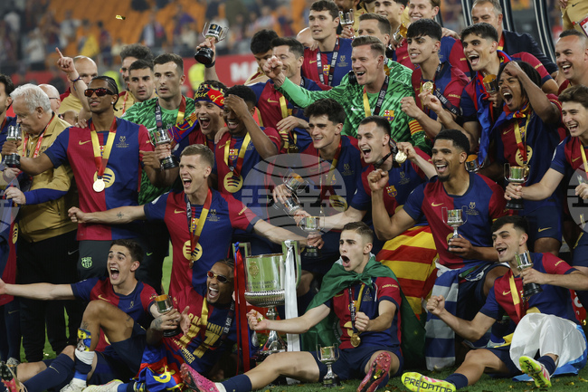 Гол на Жул Кунде в продълженията донесе 32-ра купа на Испания на Барселона