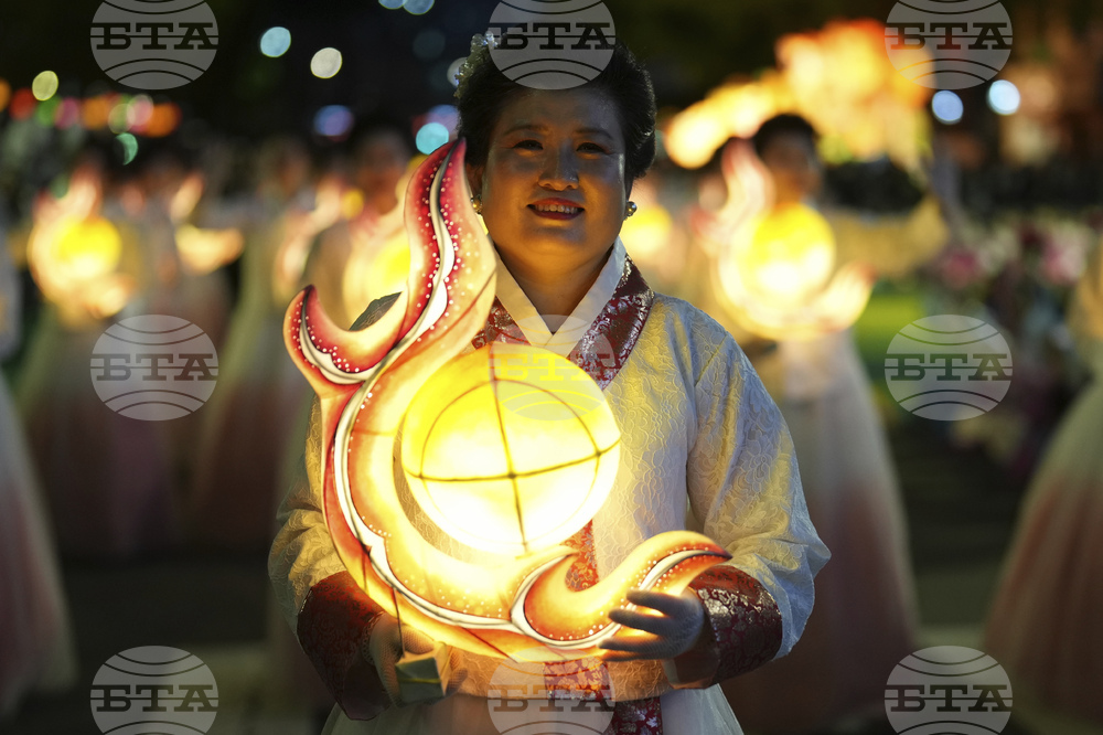 South Korea Lotus Lantern Festival Photo Gallery
