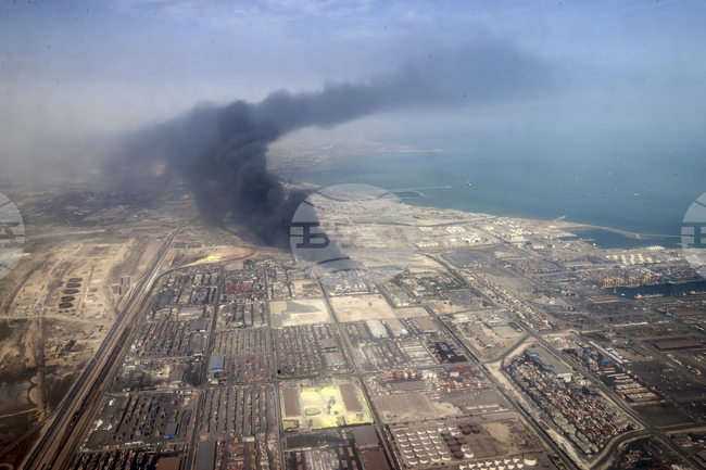 ИРНА: Броят на загиналите след експлозията на иранското пристанище "Шахид Раджаи" достигна 40