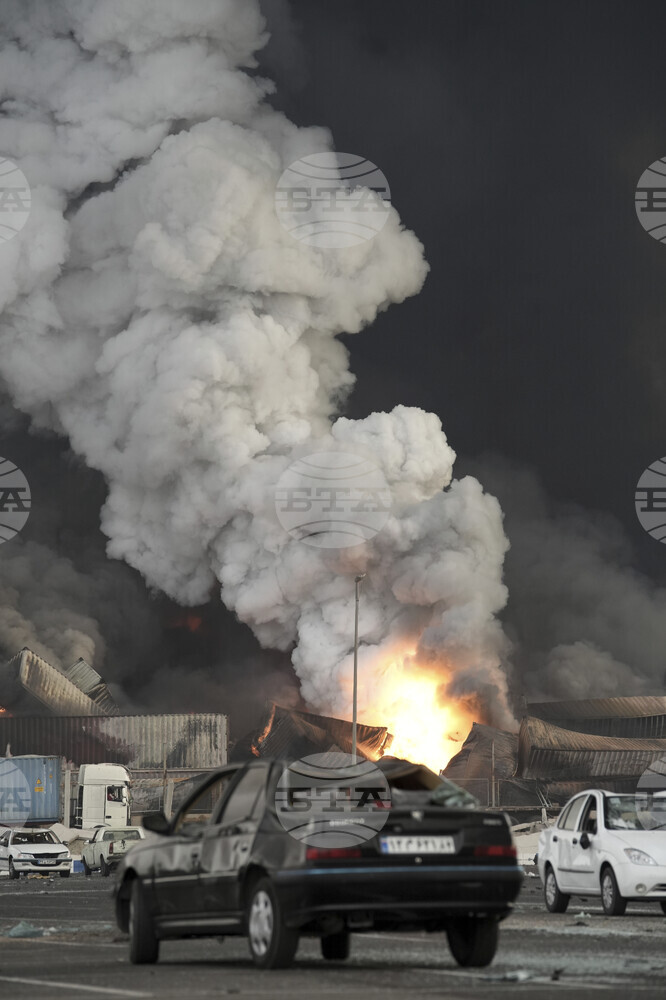 Пожарът на пристанището край Бандар Абас е бил потушен, а жертвите на голямата експлозия вече са 70