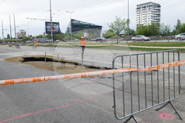 Булевард „Цариградско шосе“ - пропадане на пътя
