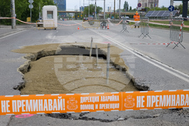 Булевард „Цариградско шосе“ - пропадане на пътя