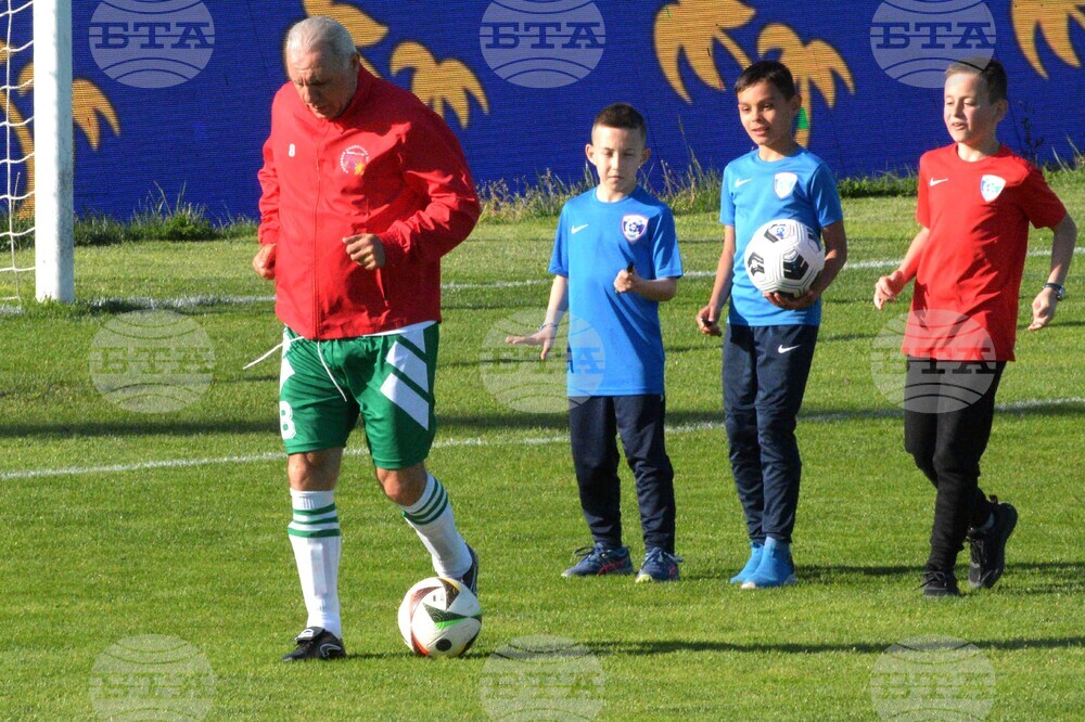 Варна - футбол - благотворителен мач - България-Северна Македония