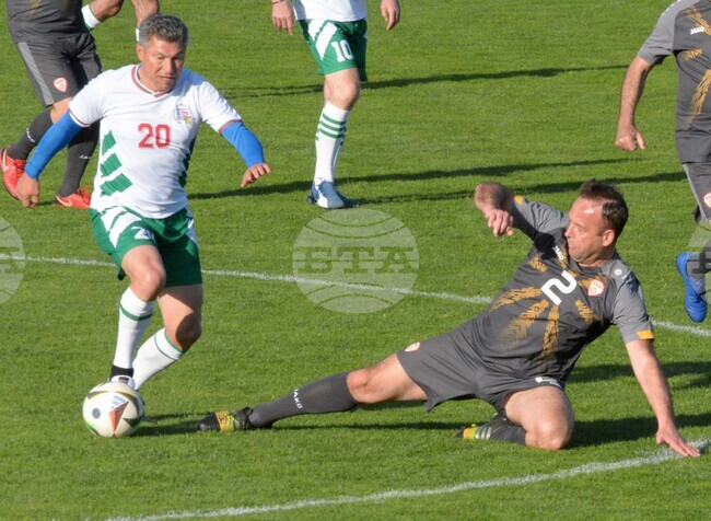 Варна - футбол - благотворителен мач - България-Северна Македония