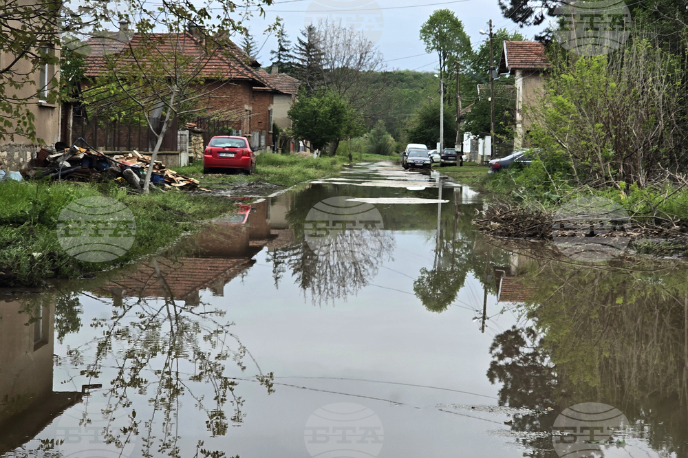 Обилен дъжд в село Смилец предизвика бедствено положение, съобщи кметът на Силистра