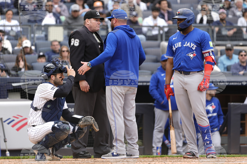 Blue Jays Yankees Baseball