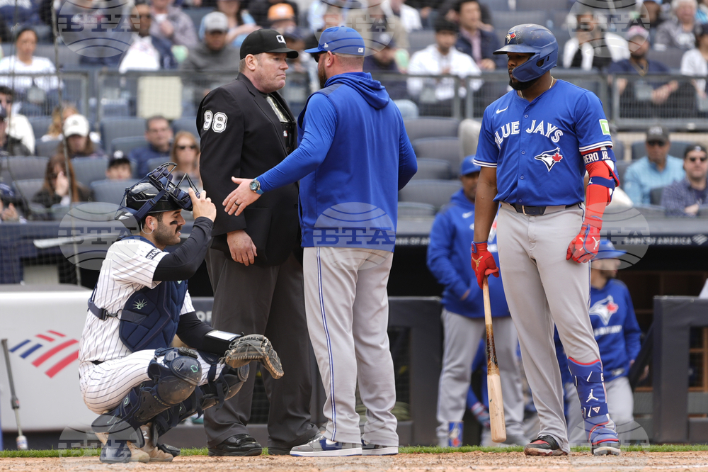 Blue Jays Yankees Baseball