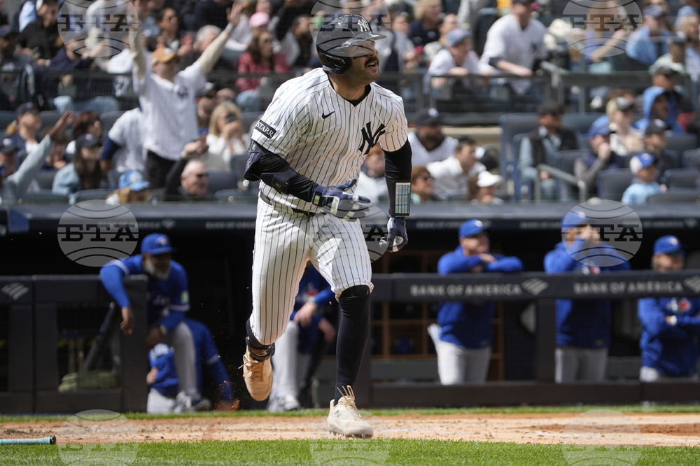 Blue Jays Yankees Baseball