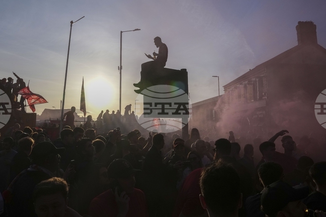 Ливърпул ще проведе шампионски парад