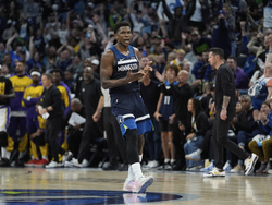 Lakers Timberwolves Basketball