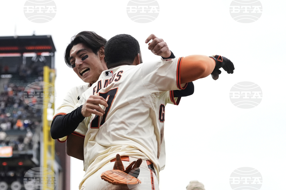 Rangers Giants Baseball