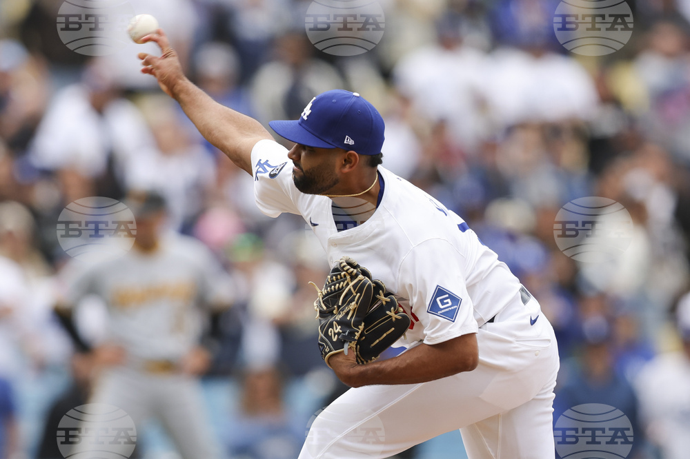 Pirates Dodgers Baseball