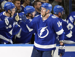 Avalanche Lightning Hockey