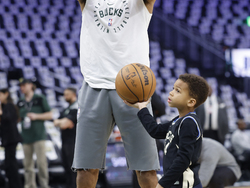 Pacers Bucks Basketball