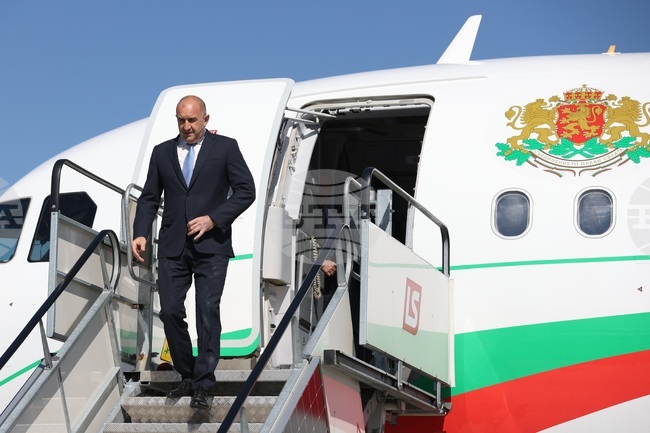 Президентът Румен Радев пристигна на двудневно посещение в Полша 