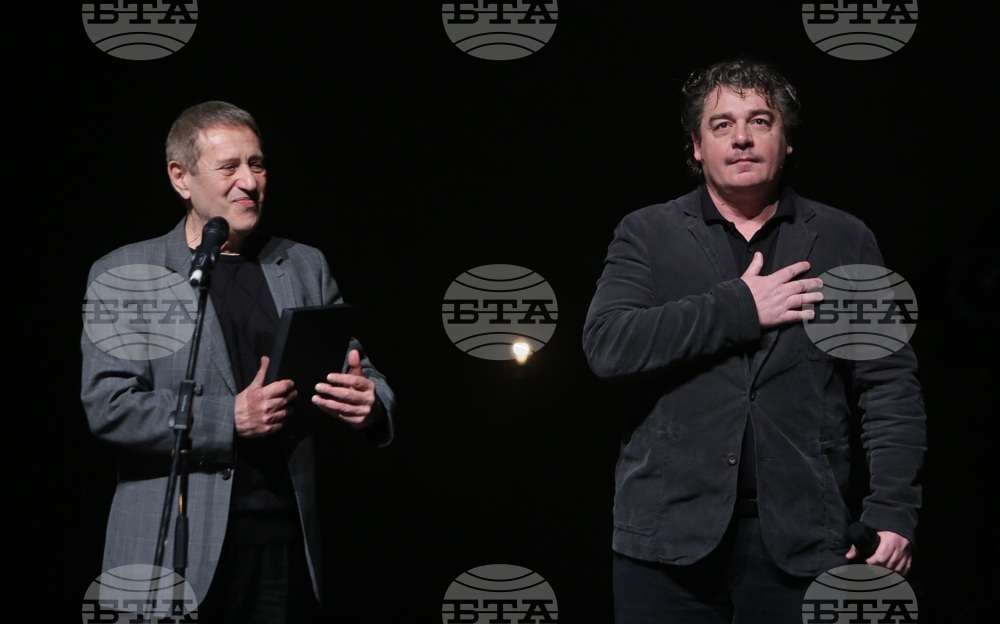 Концерт-спектакъл - „Песен за Коко“